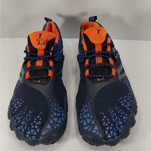 Run L Blue and Orange Running Shoes size 7 pre owned Exellent condition